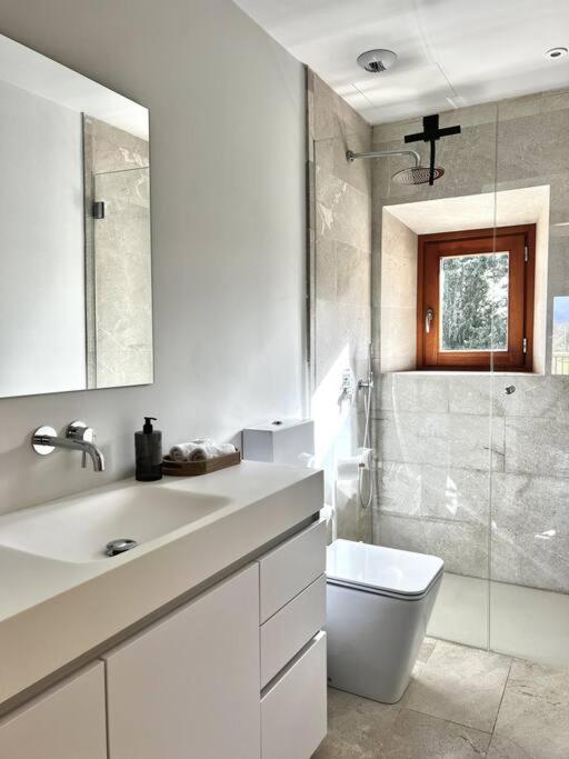 La Casa De Grandes Brand New 5br With Pool Villa Ruberts